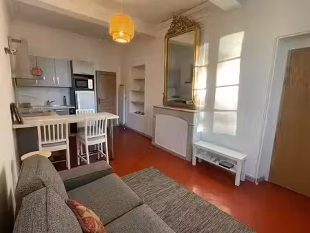 location meublée appartement 2 pièces 35 m² à pernes-les-fontaines (84210)  710 €