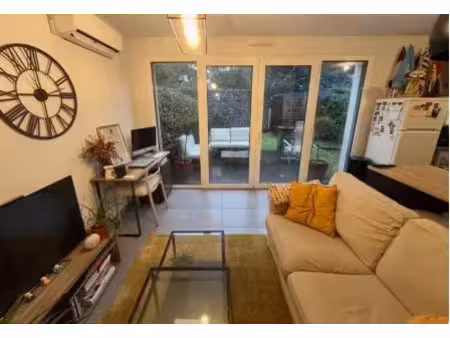 location appartement 2 pièces à begles (33130)  890 €
