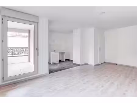 location appartement 3 pièces 58 m² à arpajon (91290)  974 €