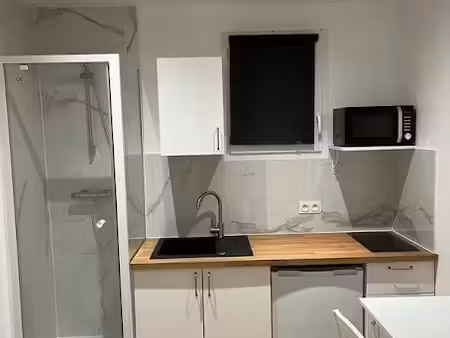 location meublée appartement 1 pièce 11 m² à paris 16ème (75016)  950 €