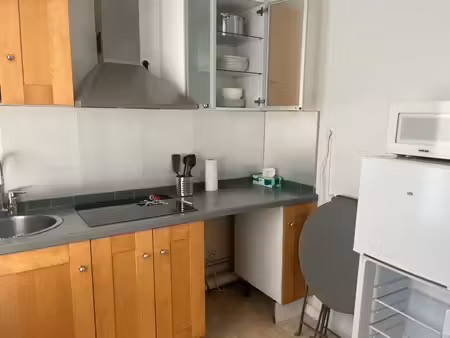 location meublée appartement 1 pièce 24 m² à vincennes (94300)  950 €