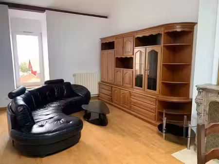 location meublée appartement 5 pièces 102 m² à nancy (54000)  1 100 €