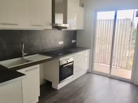location appartement 3 pièces 67.52 m² à lyon 5ème (69005)  1 243 €