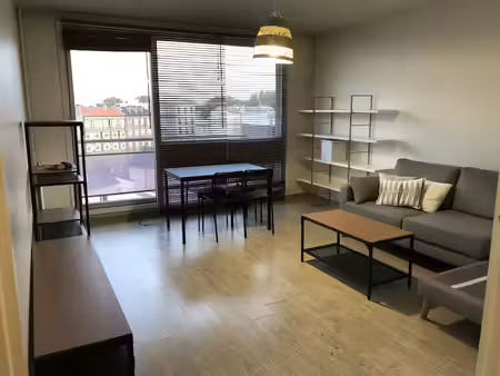 location meublée appartement 3 pièces 61 m² à saint-denis (93200)  1 450 €