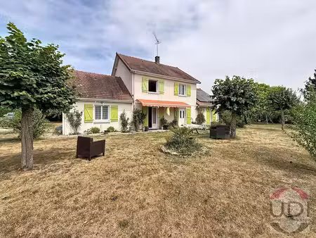 belle maison sur la commune de cressat