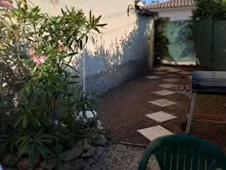 studio meublé avec jardin de 35m2