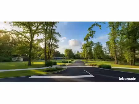 terrain 640 m² margaux