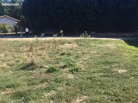 terrain 605 m² marsas