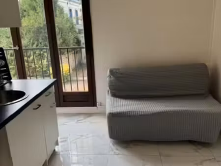beau studio a 5 mn à pied de la gare d'enghien-les-bains