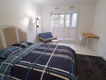 chambre 18m2 à 3min du metro