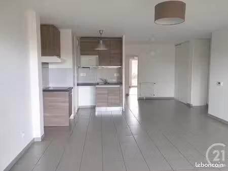 appartement 3 pièces 62 m²