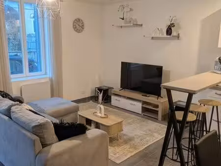superbe duplex meublé 70m² – centre-ville montluçon – 2 chambres