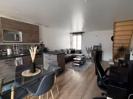 appartement f3 68m2 en duplex entièrement refait