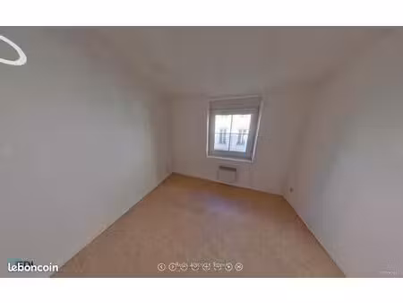 studio 1 pièce 31 m²