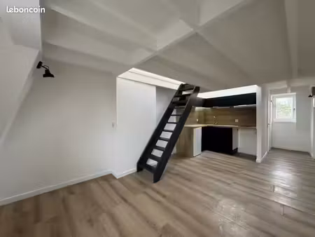 studio 1 pièce 25 m²