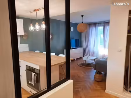 location 1 chambre dans 3 pièces
