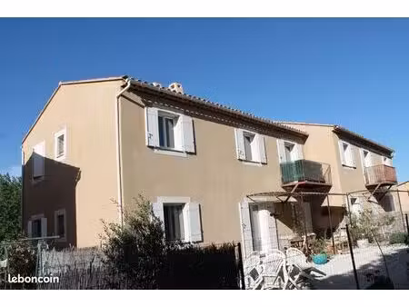 beau f3 rdc 82m2 +terrasse +jardinet +parking