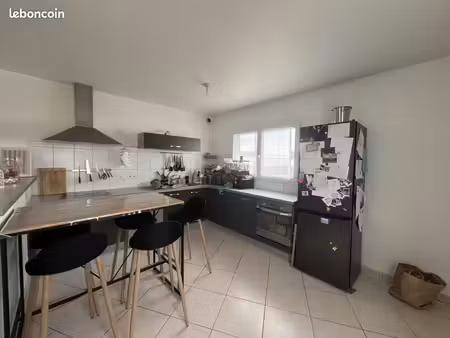 appartement 3 pièces 79 m²