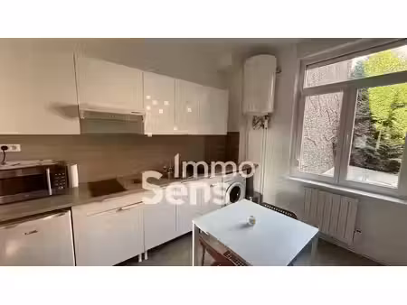 location meublée appartement 2 pièces 21.5 m² à la madeleine (59110)  540 €