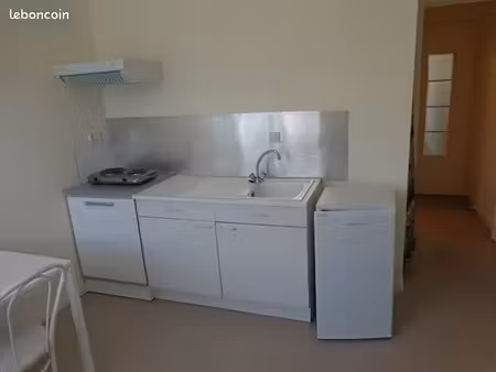 studio 1 pièce 19 m²