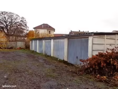 garage/box 12 m² rambervillers