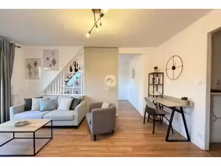location meublée appartement 2 pièces 35.4 m² à colmar (68000)  590 €