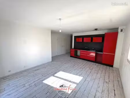 appartement 3 pièces 51 m²
