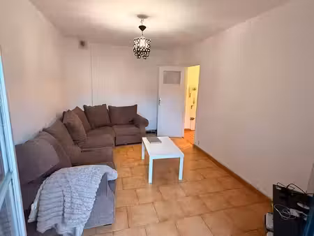2 pieces 43m2 hôpital pasteur