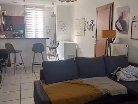 location appartement 2 pièces 48 m² à bordeaux (33000)  640 €