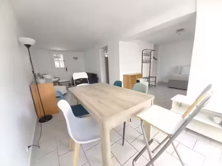 location meublée appartement 1 pièce 25 m² à houilles (78800)  650 €