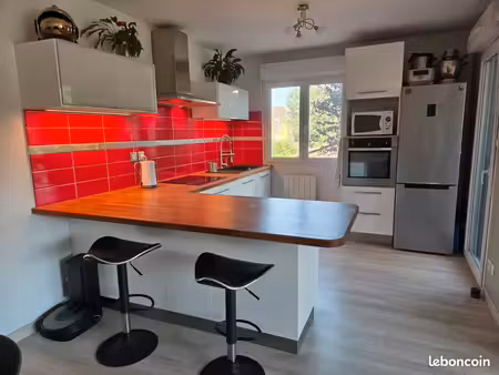appartement 64m² - 3 pièces - etage 1/2