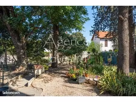 maison 8 pièces 166 m²