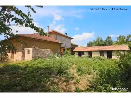 grange 2 pièces 115 m²