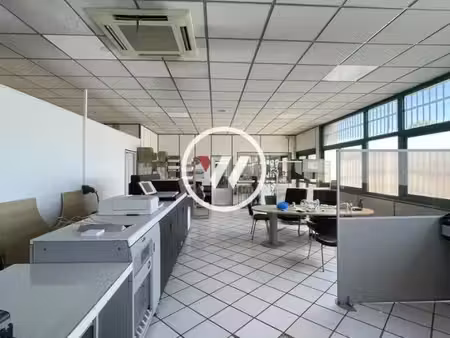 local d'activité 316 m²