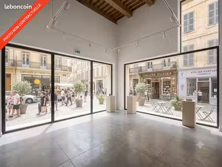 local commercial 70 m² marseille
