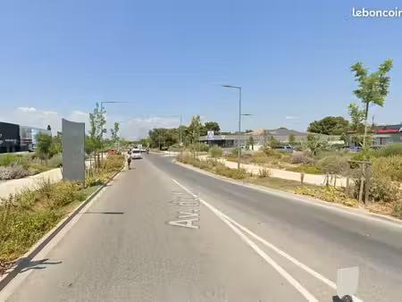 local commercial 320 m² miramas