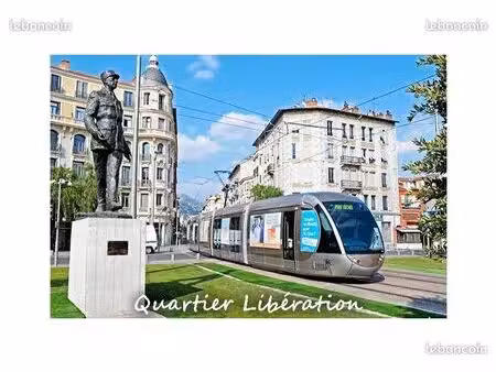 murs commerciaux libres zone piétonne