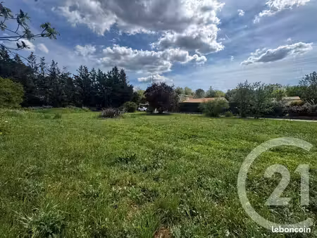 terrain 1 500 m² saint maximin la sainte baume