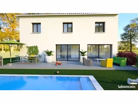 terrain à bâtir de 290 m² à pierrefeu-du-var (83)