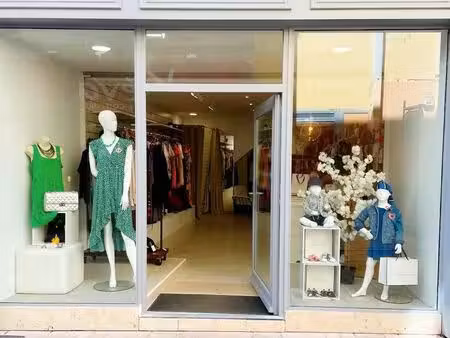 à vendre – local commercial 60 m² – brignoles centre