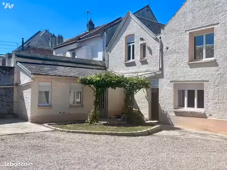 maison 6 pièces 147 m²