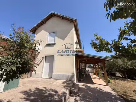 maison 6 pièces 128 m²