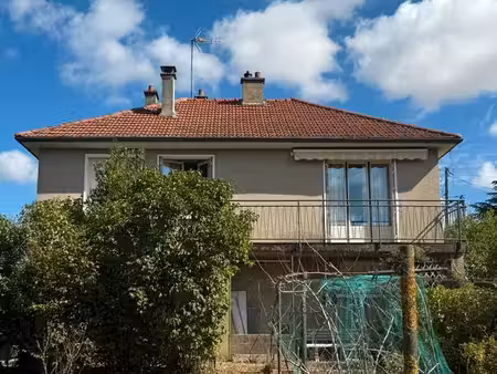 maison type pavillon avec jardin