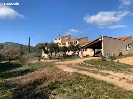 maison 220 m² brignoles
