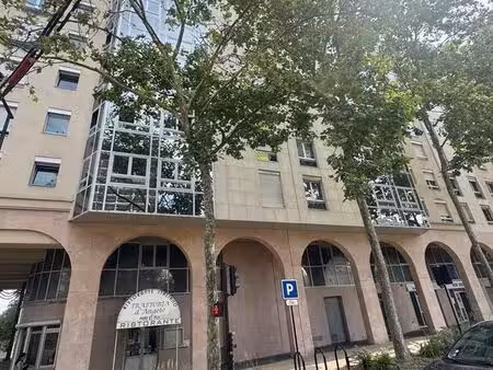 appartement 2 pièces 52 m²