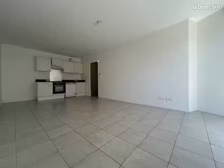 appartement 3 pièces 61 m²