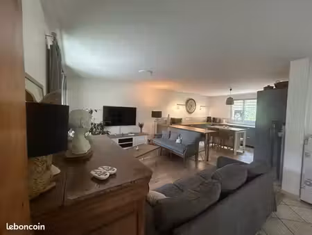 maison 5/6 chambres avec piscine et jardin