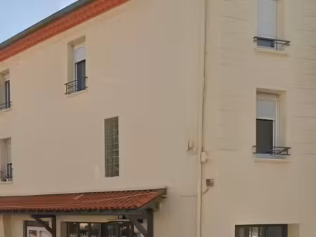 local commercial a louer - 230m2