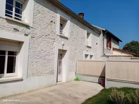 appartement 4 pièces 112 m²