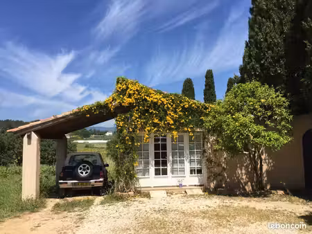 t2 à la campagne pour une personne